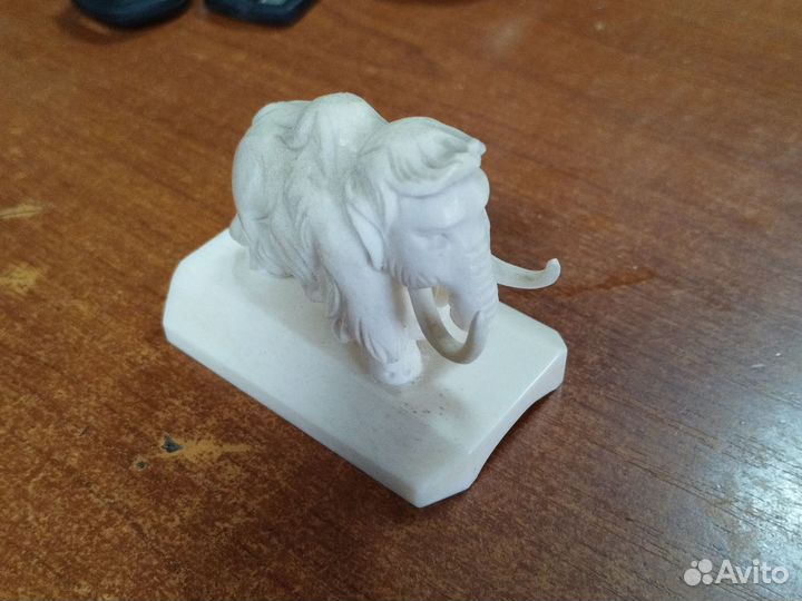 Статуэтка Мамонт. Кость. Промыслы