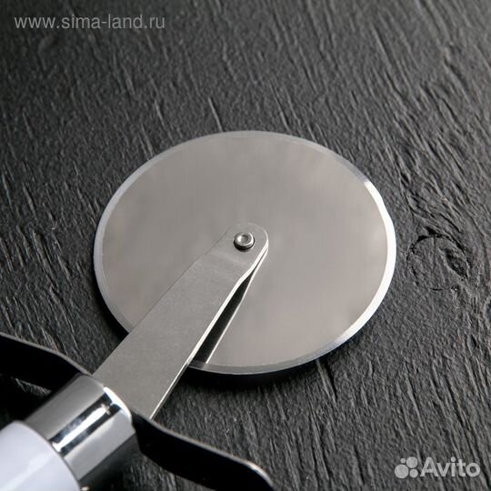 Нож для пиццы и теста Доляна «Скина», 20,5 см, цве