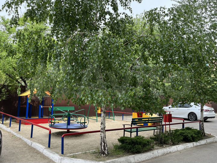 3-к. квартира, 95 м², 5/9 эт.