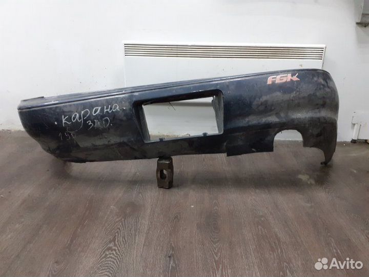 Бампер задний Toyota Carina