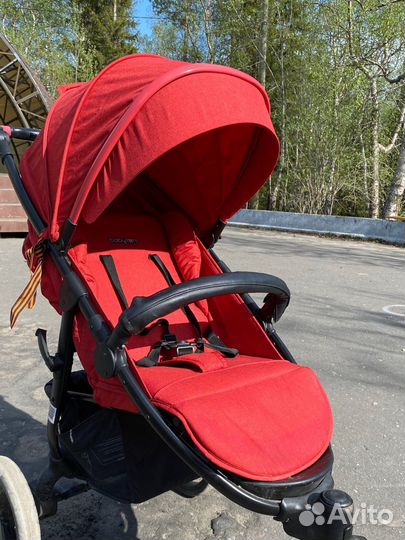 Коляска прогулочная