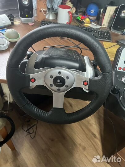 Logitech g25 - полный комплект (руль, педаль, коро