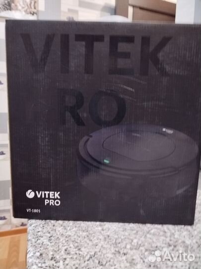 Робот-пылесос Vitek VT-1801