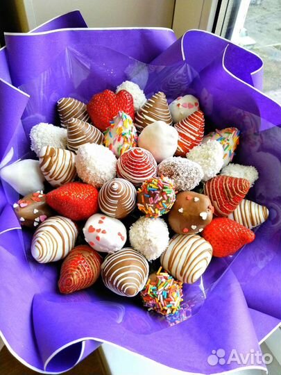 Клубничный букет с доставкой