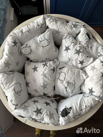 Бортики в детскую кроватку