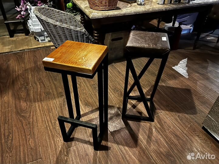 Барный стул 