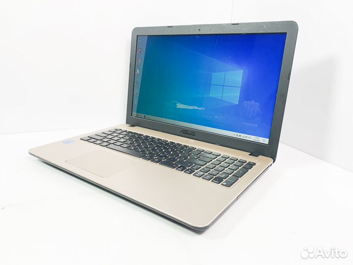 Ноутбук Asus i3/GT920M 2Gb/SSD256Gb