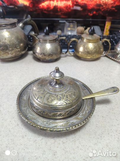 Индийский латунный прибор для сервировки