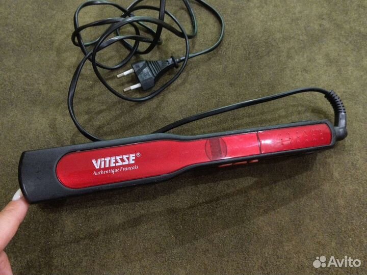 Утюжок для выпрямления волос