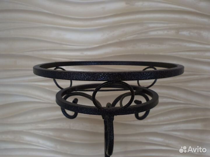 Подставка под цветы Амфора 5