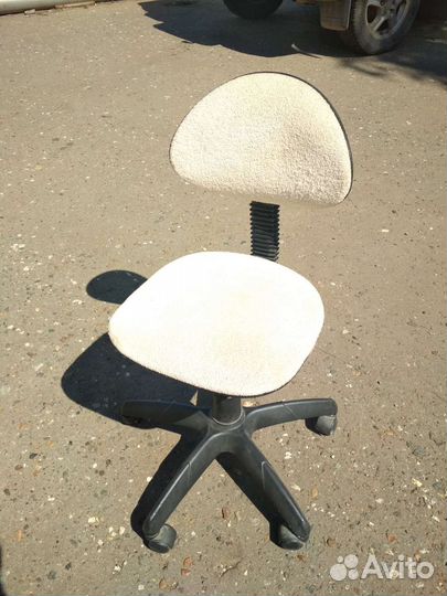 Компьютерный стул