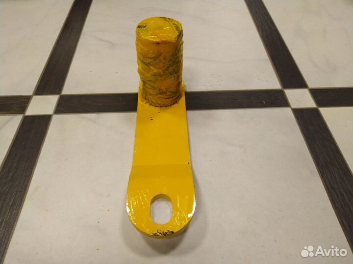 247-7631, Палец (верхний узел крепления поворотной