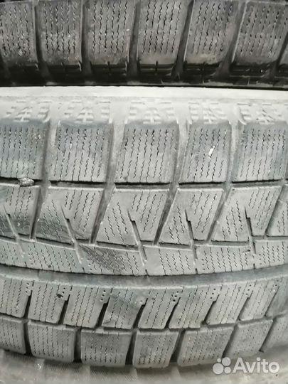 Bridgestone Blizzak Revo GZ 215/60 R16