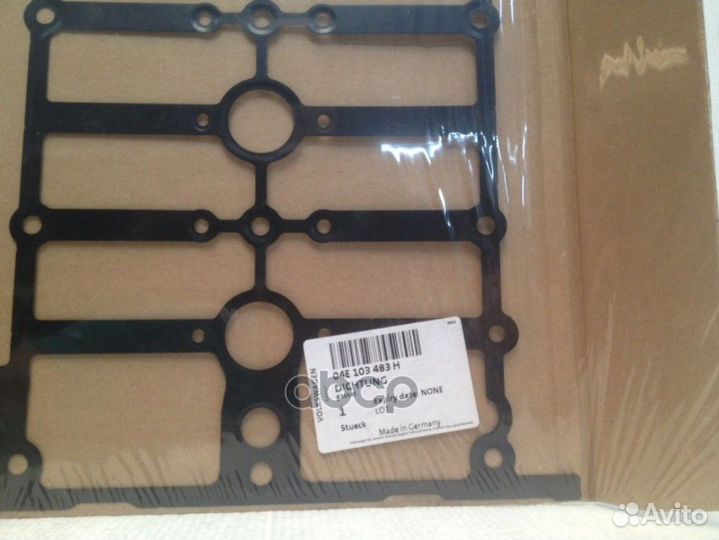 Прокл.кл.крышки audi/VW 04E103483H VAG