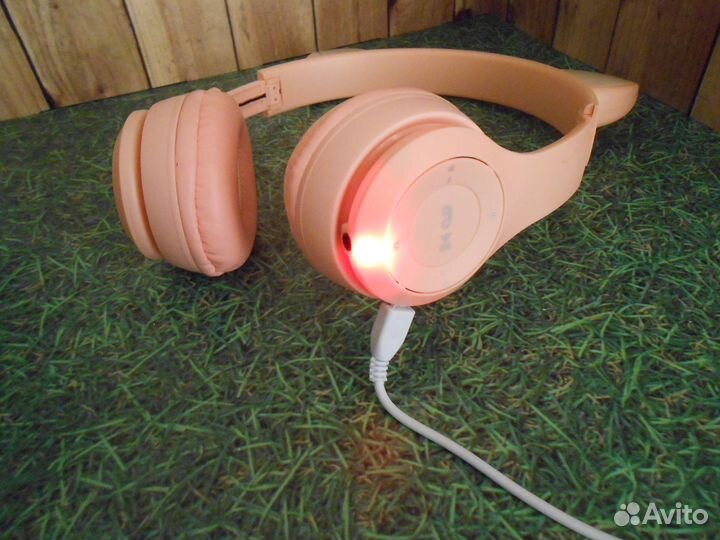 Наушники с кошачьими ушками