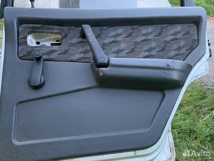 Дверь на ваз 2109