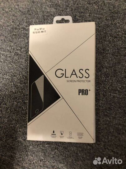 Защитное стекло на iPhone 8 plus