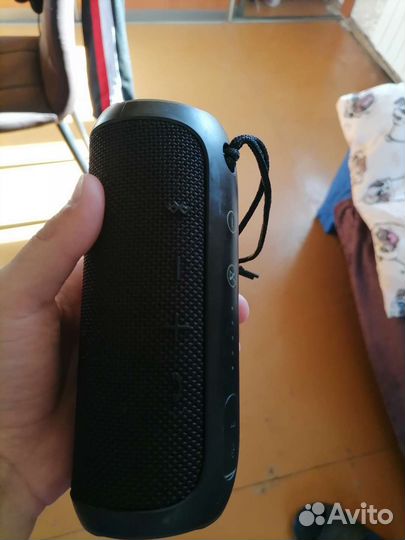 Блютуз колонка JBL