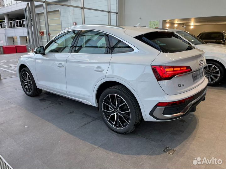 Audi Q5 Sportback 2.0 AMT, 2023