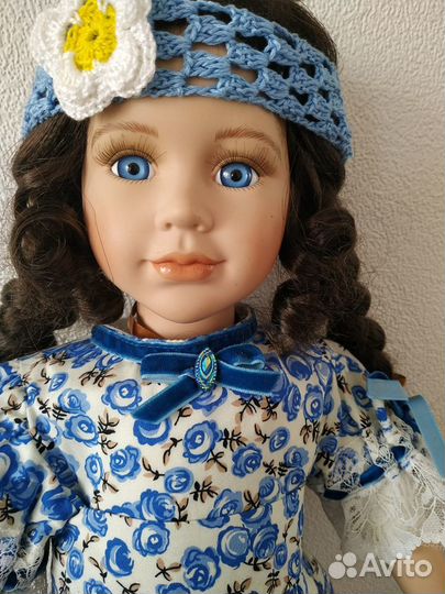 Фарфоровая кукла Веста