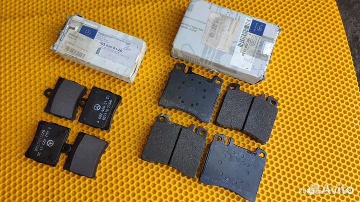 Тормозные колодки W140 W202