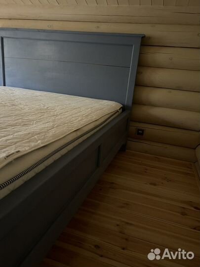 Кровать из массива 160х200