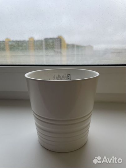 Кашпо IKEA белое