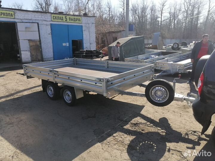 Прицеп легковой 817739.001 с опорным колесом