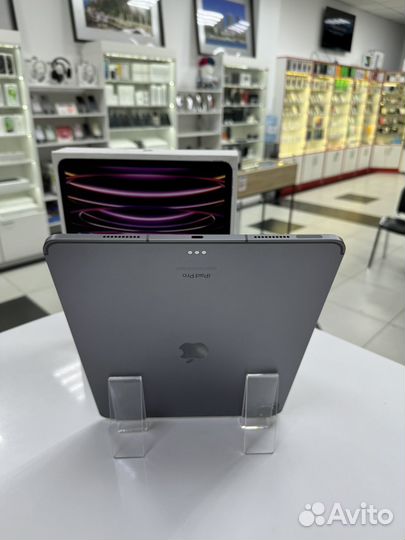 iPad pro 12.9 m2 2022 128gb LTE