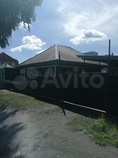 Дом 50 м² на участке 7 сот.