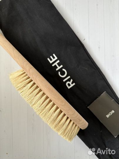 Riche Щетка для сухого массажа