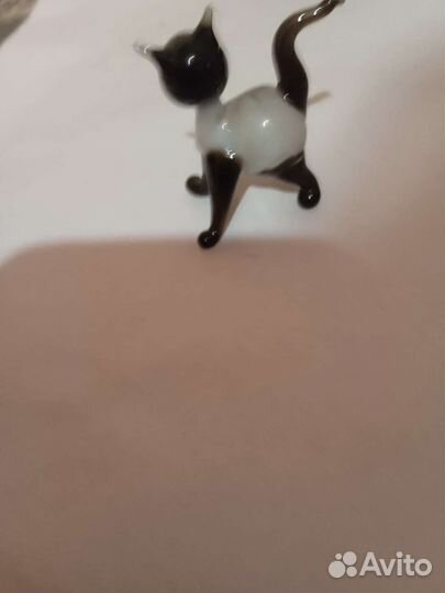 Кошка стекло цветное