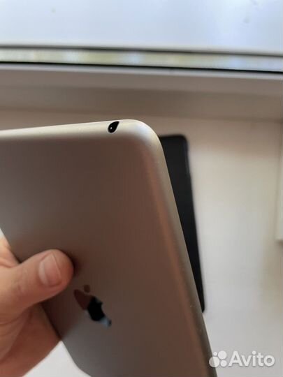 iPad mini 4 128gb отл состояние комплект