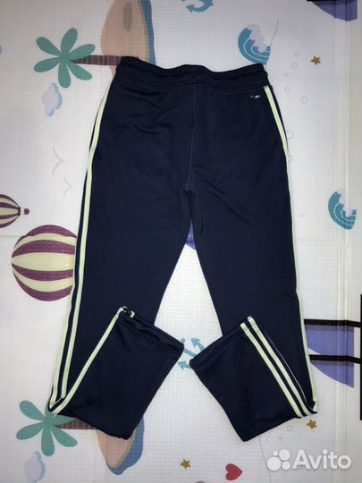 Костюм спортивный Адидас р 42