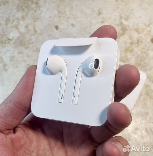 Наушники Apple Lightning Original