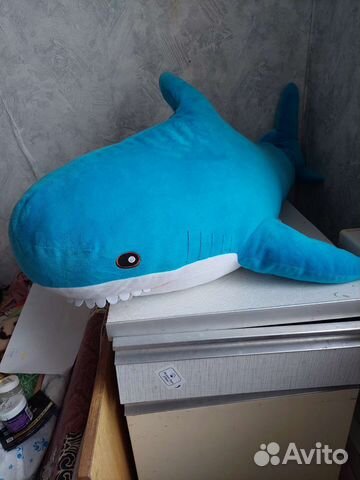 Акула. 100 см в длину