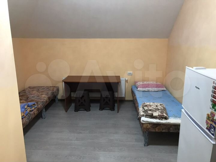 Комната 30 м² в 2-к., 2/2 эт.