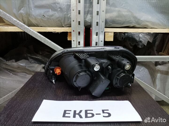 Фара правая Chevrolet Lacetti 2004-2013