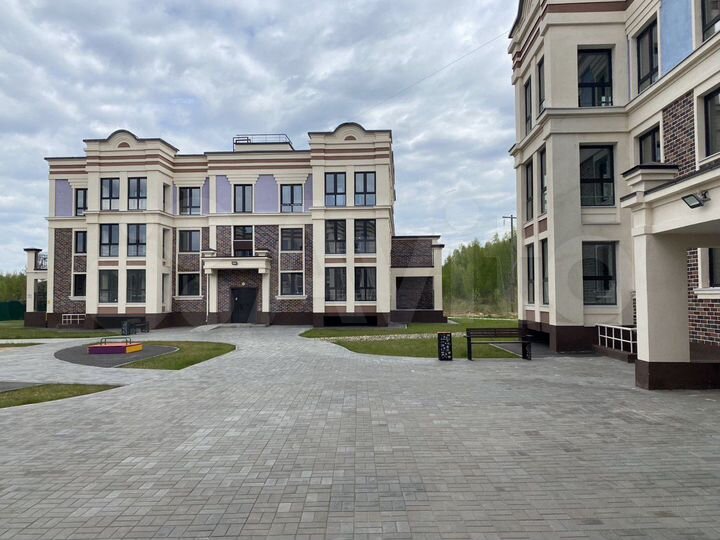 1-к. квартира, 44 м², 1/3 эт.