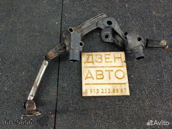 Датчик высоты дорожного просвета Audi A4 3.2 cala