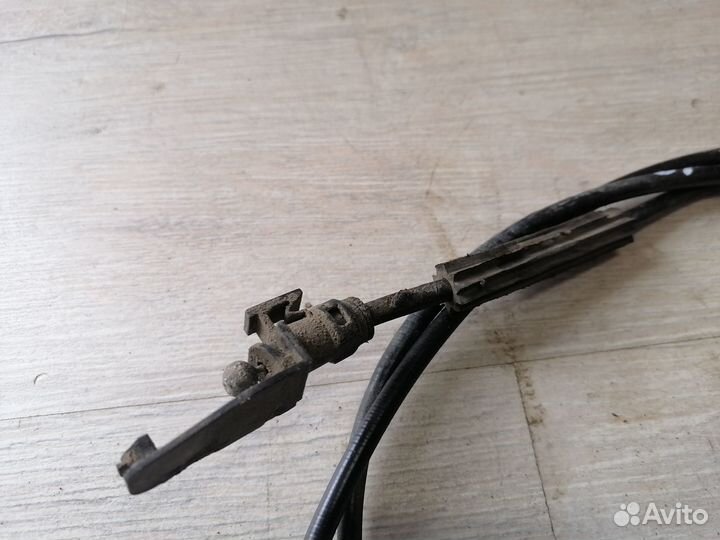 Трос капота Volkswagen Polo 5 Фольксваген Поло