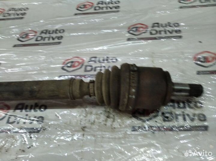 Привод (полуось) передний правый LADA Priora 1.6