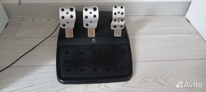 Игровой руль logitech g25