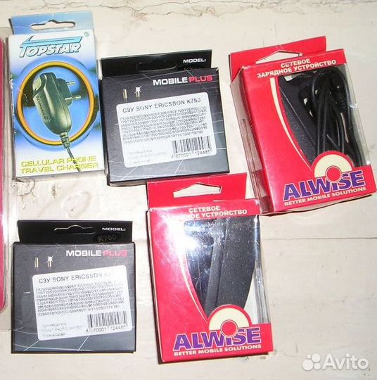Зарядки, кабели, чехлы для старых сотовых