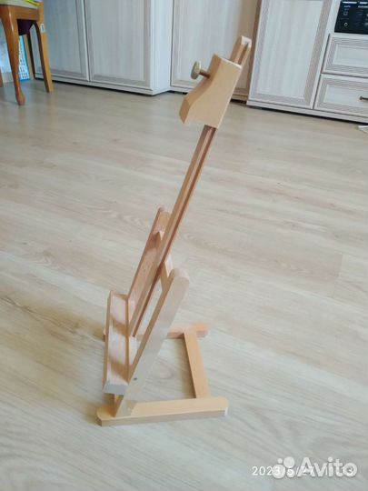 Мольберт настольный