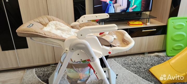 Стульчик для кормления babyton с рождения