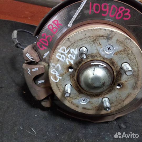 Задняя правая ступица Honda Jazz/fit gd3