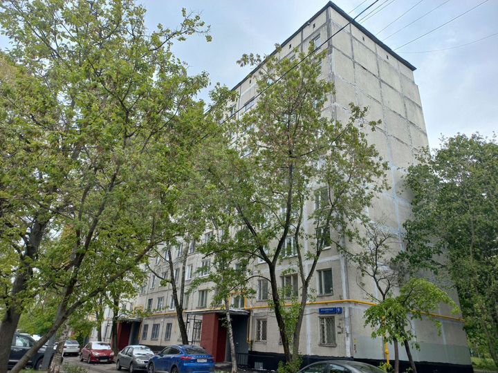 2-к. квартира, 45,8 м², 1/9 эт.