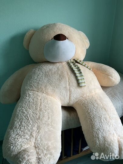 Плюшевый медведь
