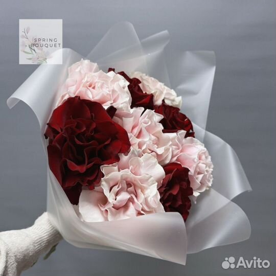 Букет тульпанов к 8 марта